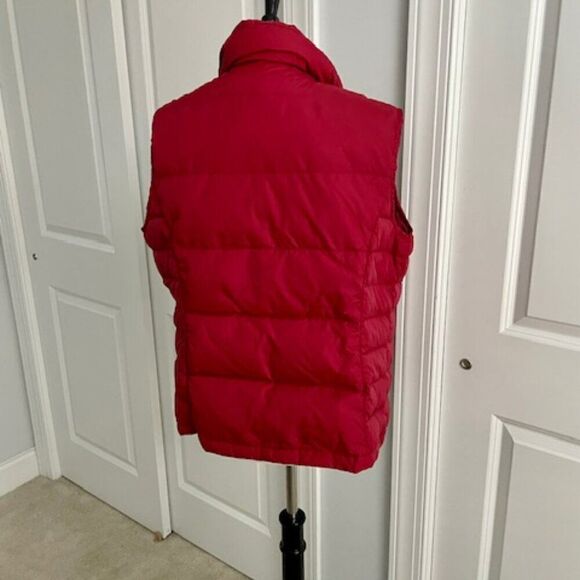 Lands' End Red Puffer Vest with Snap Closure Size Large - Picture 3 of 4